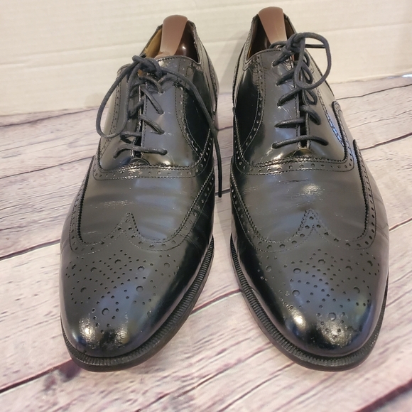 FERRAGAMO SALVATORE MEN'S MADE IN ITALY WINGTIP TIE-UP OXFORD BLACK SIZE 10.5 C - Picture 2 of 12